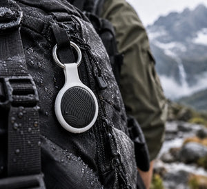 Sleekify Smart TAG on backpack